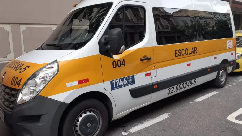 Tialê Transporte Escolar